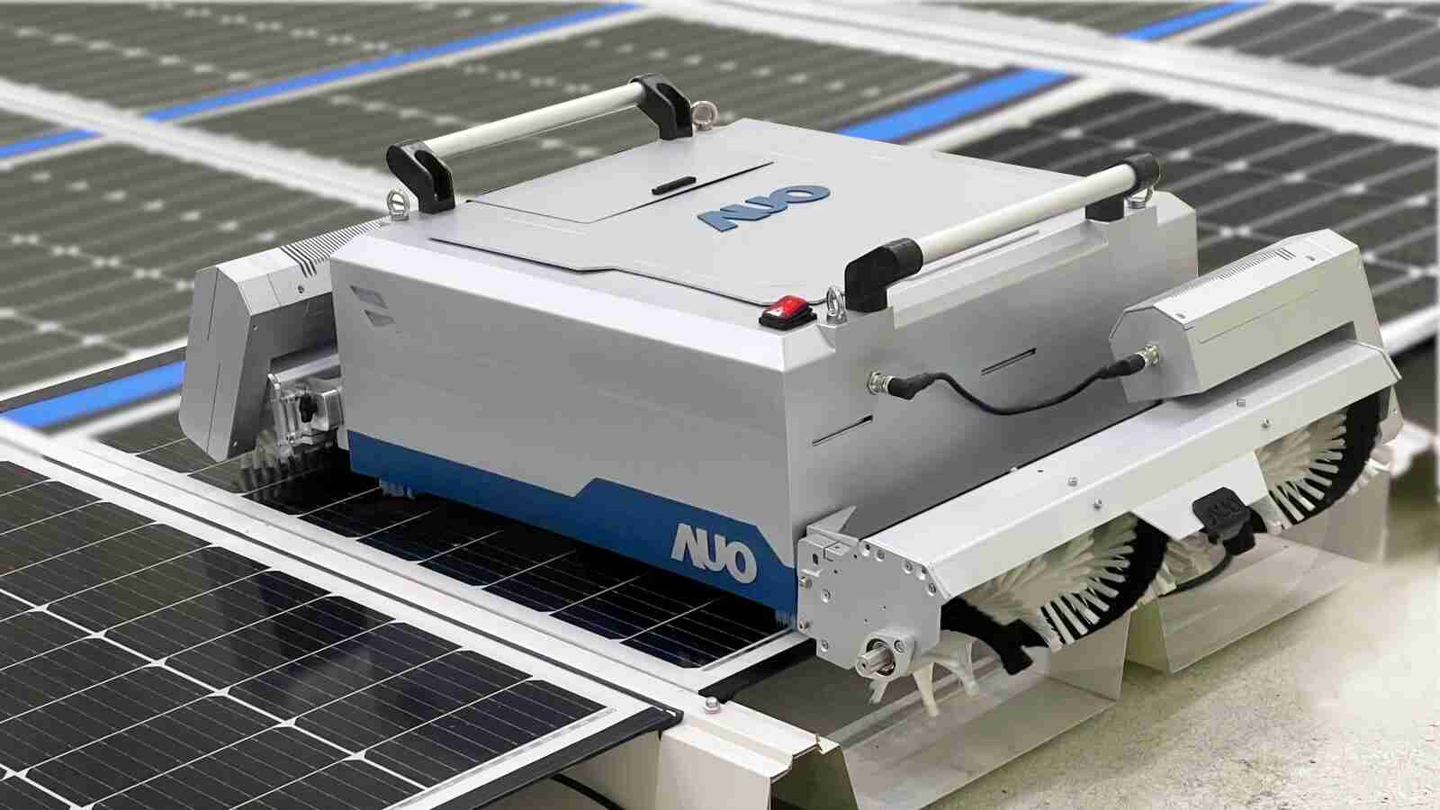 糖果派对致力EPC场域技术升级，，导入清洁机器人搭配传感器与AI数据分析，，，大幅减少维运成本